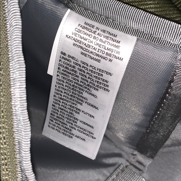 NWT The North Face Top Loader Daypack Backpack - Picture 8 of 13